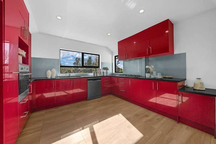 263 Golf Road Titirangi_11