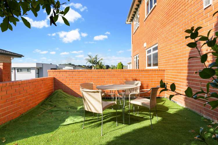 198 Grand Drive Remuera_29