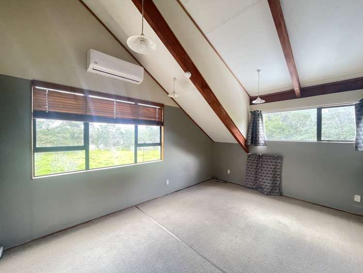 491A Paremoremo Road 10892_5