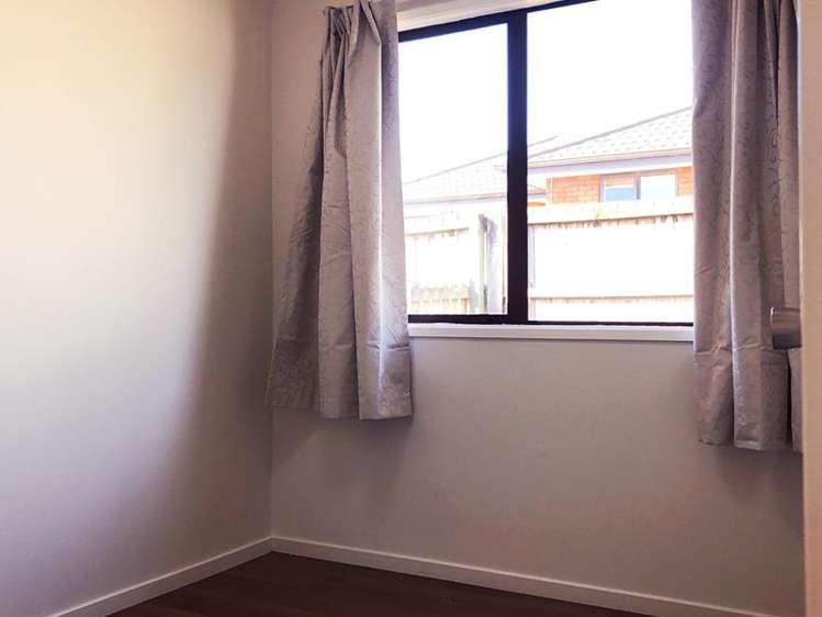 142 Solar Road Glen Eden_6