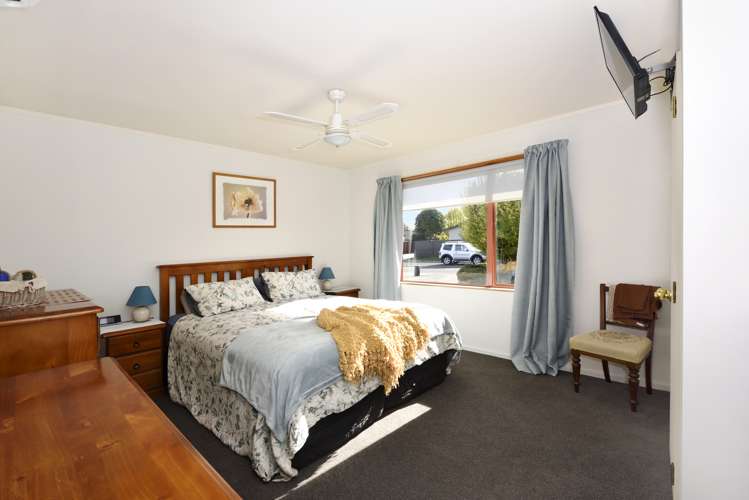 16 Rintoul Place Brightwater_7