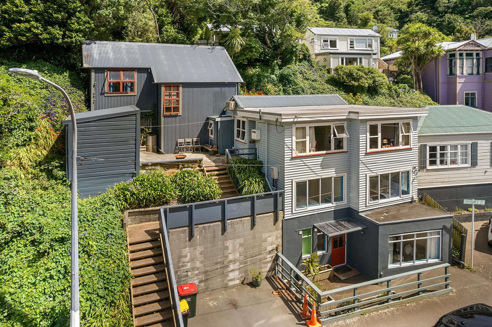 1 & 2/1 Entrance Street Aro Valley_0