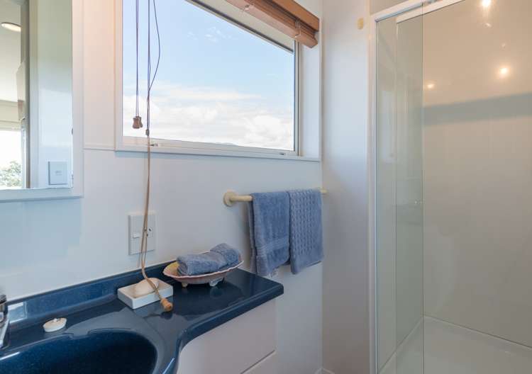 141 Princes Drive Britannia Heights_29