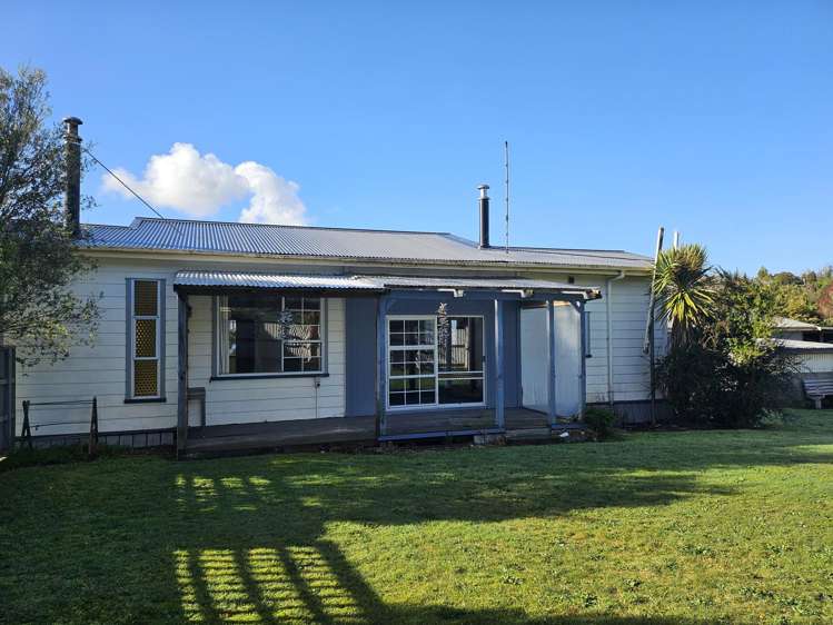 7 Seddon Street Runanga_11