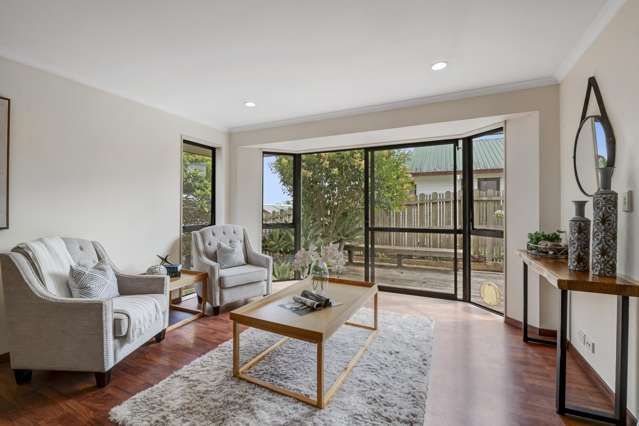 26 Black Teal Close Unsworth Heights_4