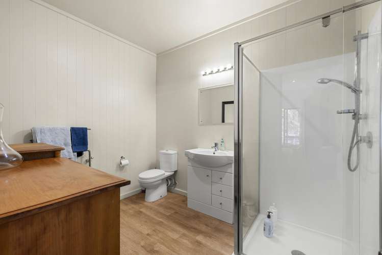 199 Te Hutewai Road Raglan_30