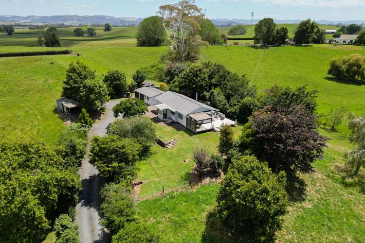 1315 Kakaramea Road Ngahinapouri_25