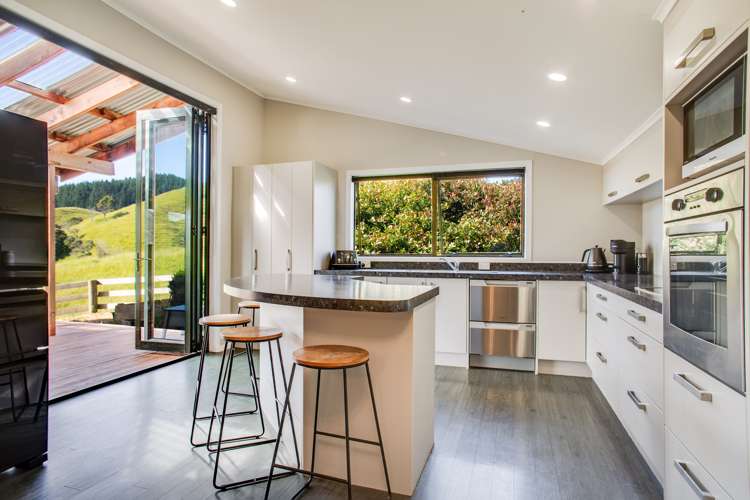 1595 Waingaro Road Glen Massey_29