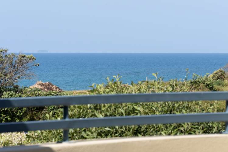 190 Marine Parade Mount Maunganui_21