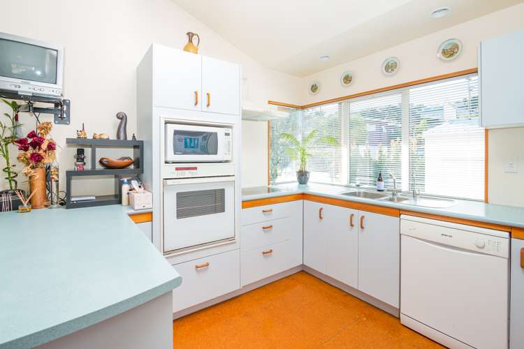 295a Vipond Road Stanmore Bay_3