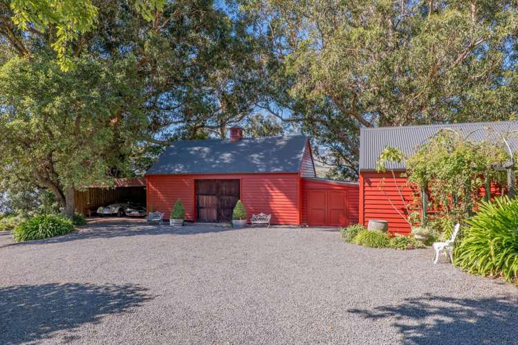 1 Main Road Governors Bay_21