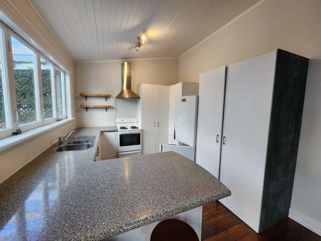 174 Grey Street 10051_4