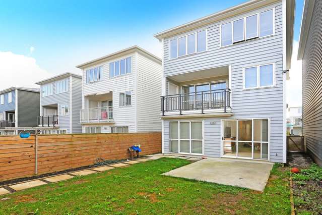 55 Arrowsmith Drive Flat Bush_1