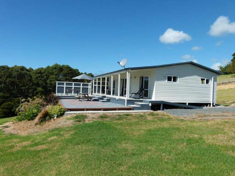 972 Cove Road Waipu_0