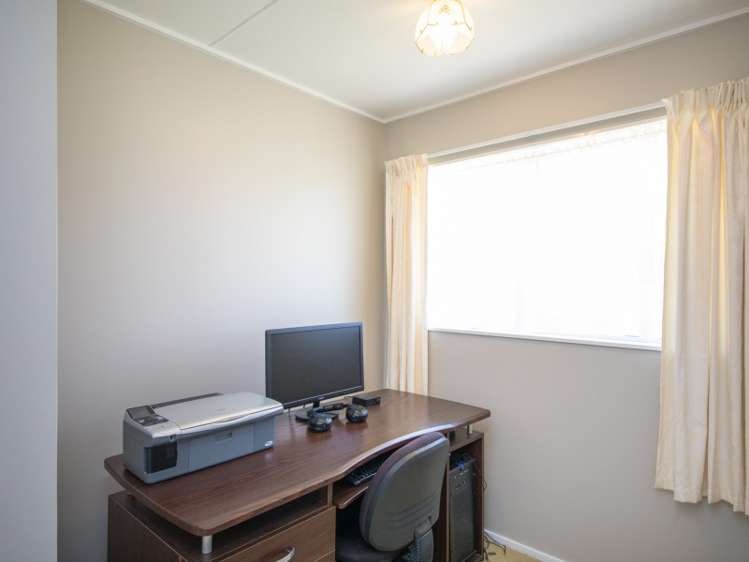 1 Calder Place Feilding_15