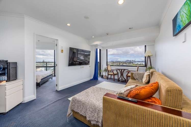 Address withheld Takapuna_1