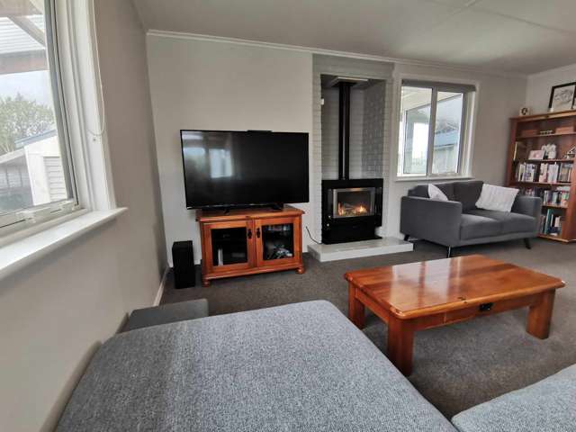 120-124 Hoffman Street Hokitika_1