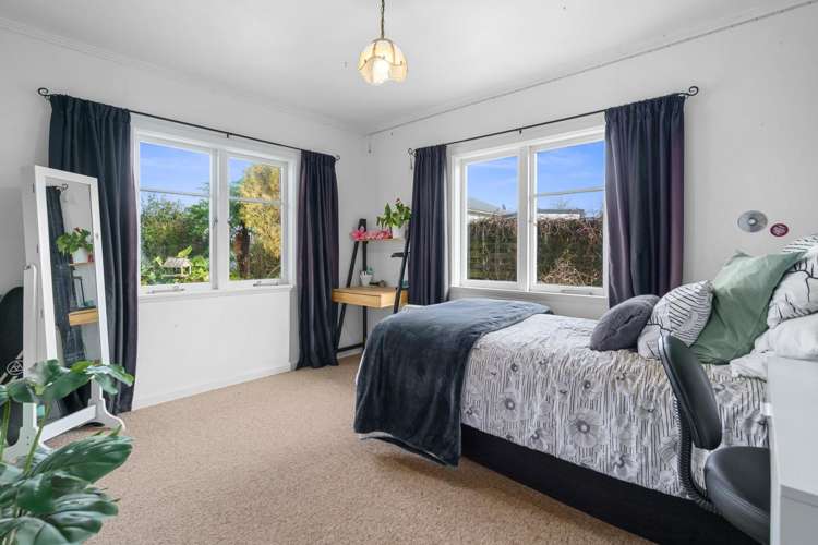 10 Campbell Street Leamington_15