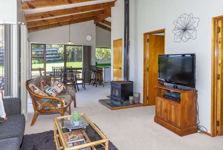 218 The Drive Whangamata_8