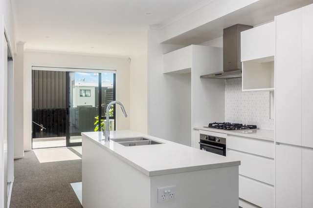 4/1 Scott Road Hobsonville_4