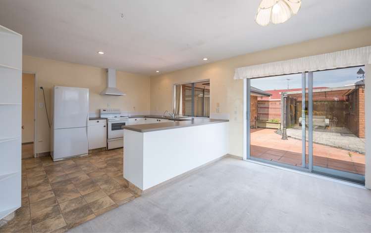 37 Aldinga Avenue Stoke_5