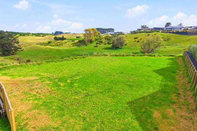 29 Pukeko Drive Otamatea_3