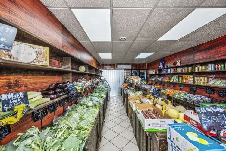 7, 51 William Pickering Drive Albany_6