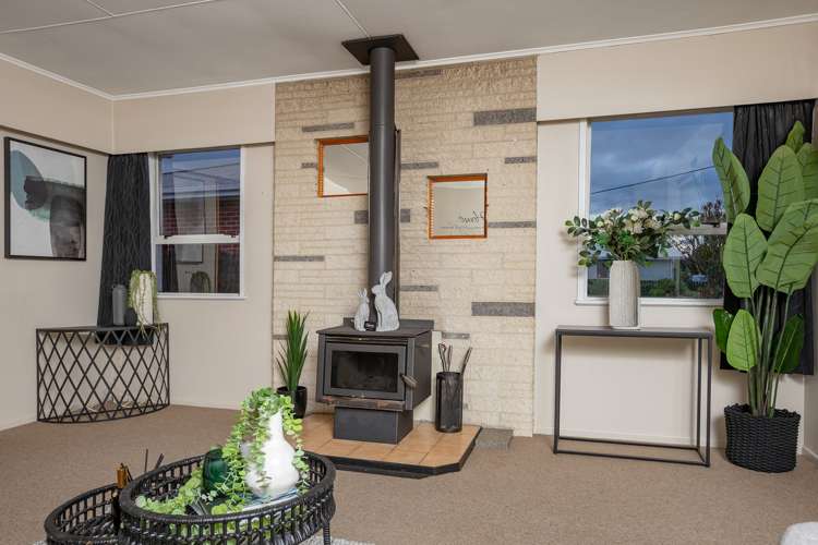 404 High Street South Carterton_5