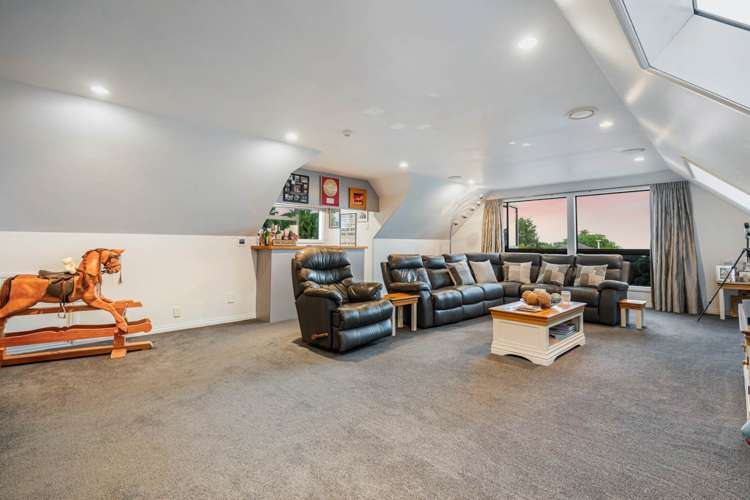 9 Dorchester Place Orewa_17