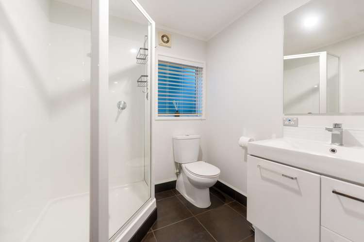 40 Peter Terrace Castor Bay_18