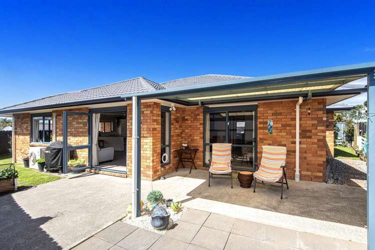 9 Workman Way Onerahi_3