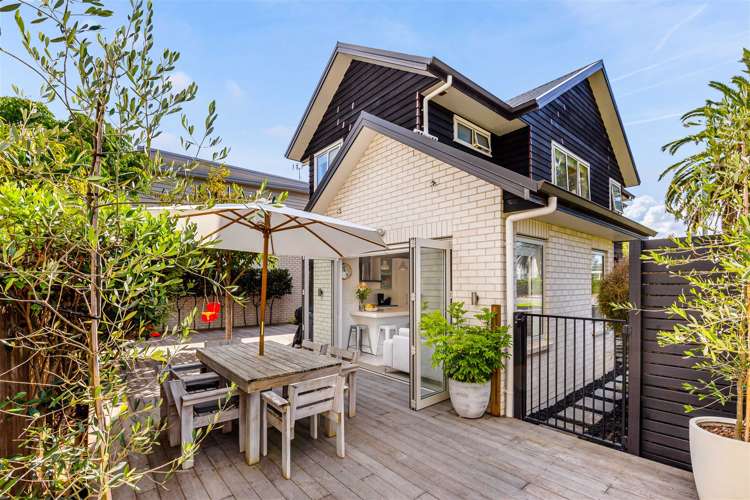 2 Toheroa Street Hobsonville_23