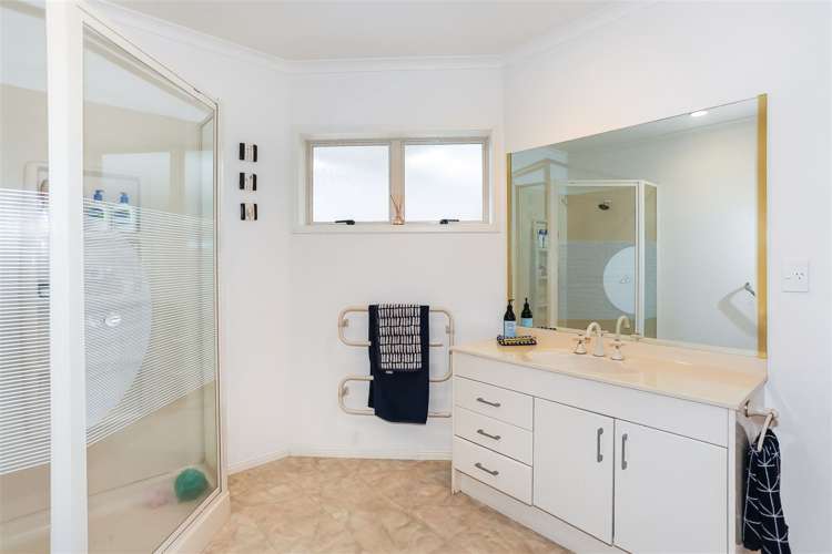 6a Jayar Heights Bombay_18