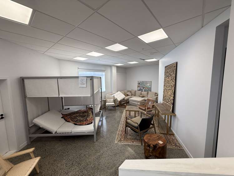 Shop 5/128 Hurstmere Road Takapuna_11