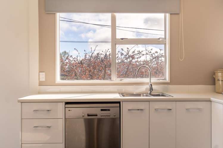 8 Hopkins Road Twizel_5