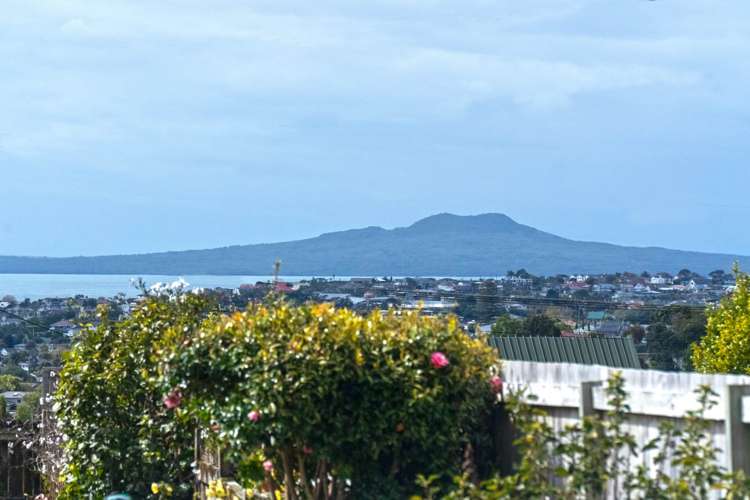 2/924 East Coast Road Northcross_5