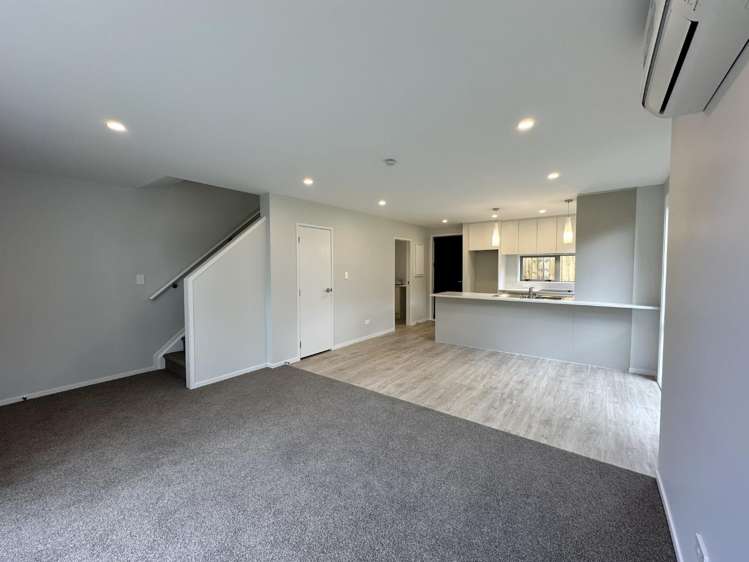 8/51 Wharf Road 1801_3