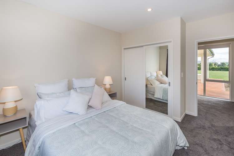 31 Leyland Crescent Swannanoa_12