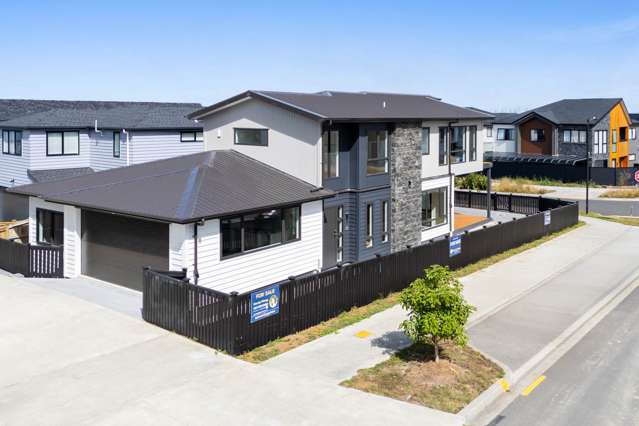 Must Sell – Present Your Offer!