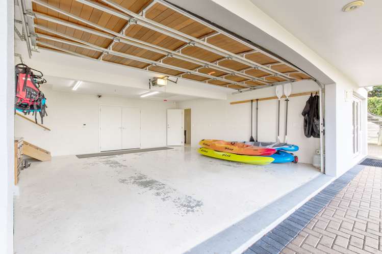 27 Te Urunga Place Acacia Bay_37