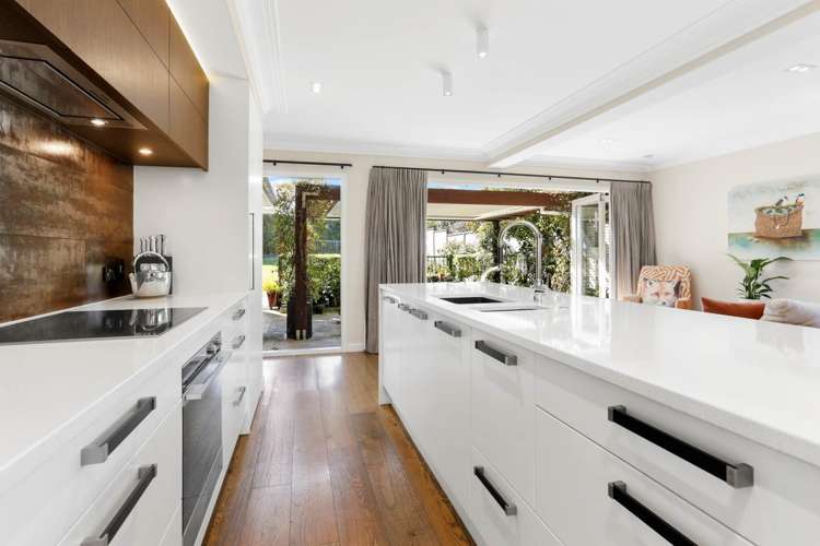 48 Williamson Avenue Belmont_7