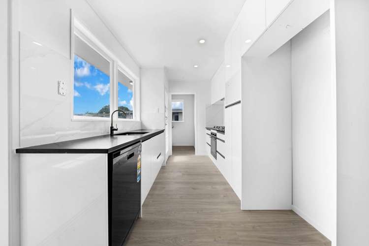 16 Heybridge Street Manurewa_5