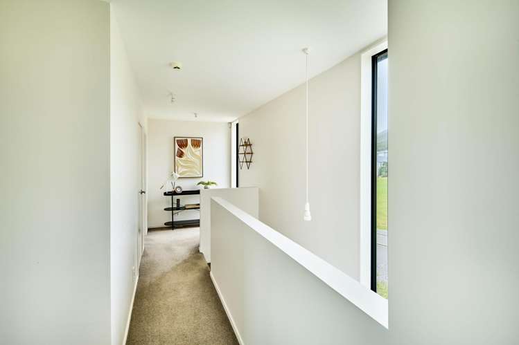 9 Lacebark Lane Woodridge_7