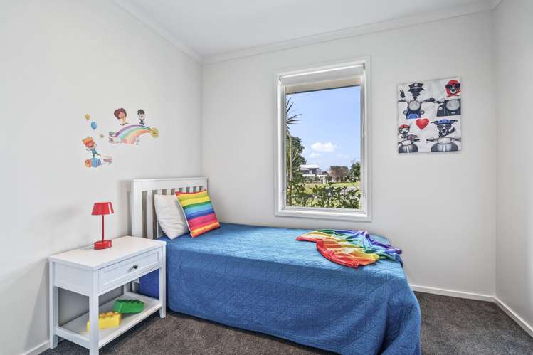 6 Stace Hopper Drive One Tree Point_14