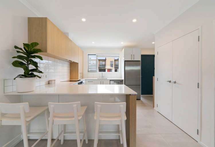 45 Glidepath Road 1626_6