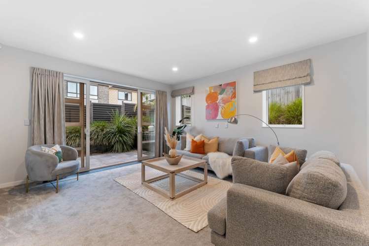 4 Carder Holland Way_4