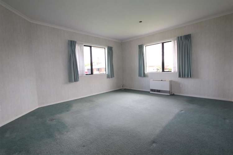 31 Farnborough Drive Nawton_3