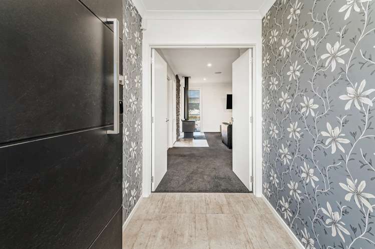 43 Jean Archie Drive Rolleston_2