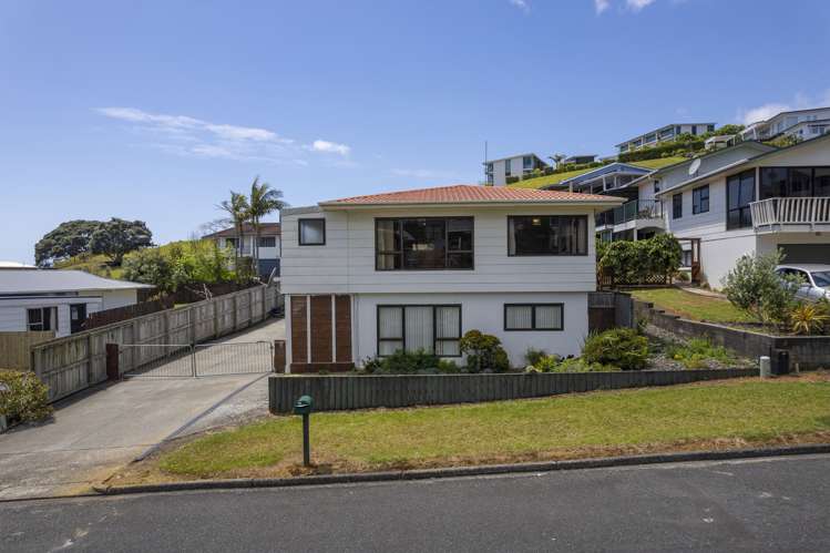 22 Stratford Drive Cable Bay_28