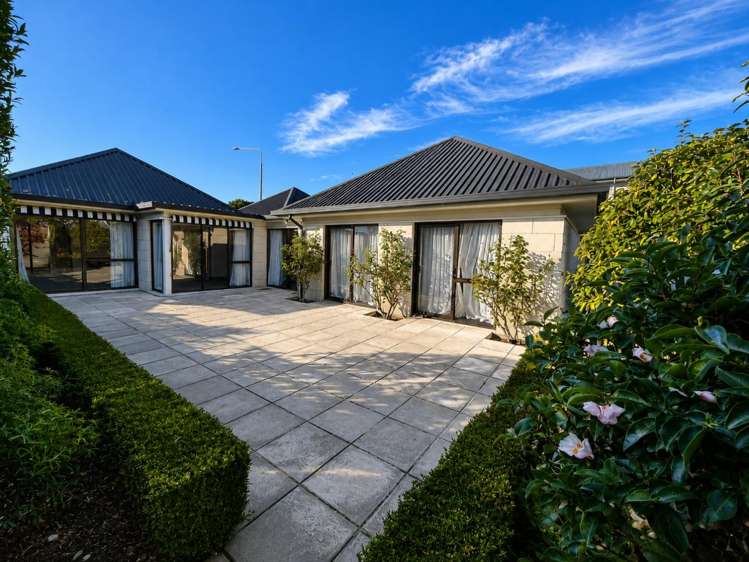 79 Idris Road 1438_2